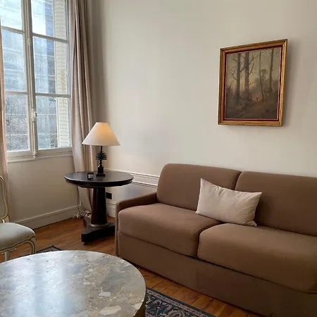 7eme Invalides/ Tour Eiffel 1er Etage Apartment Paris